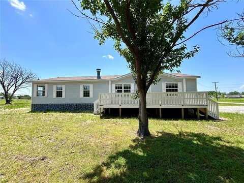 300 E Coal Street, Carbon, TX 76435