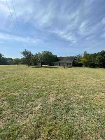 202 Shaw Road, Ennis, TX 75119