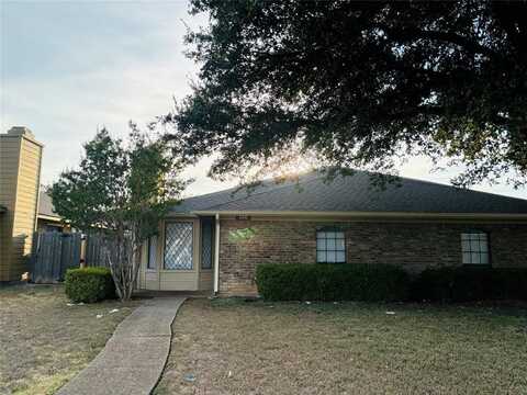 11911 Garden Terrace Drive, Dallas, TX 75243