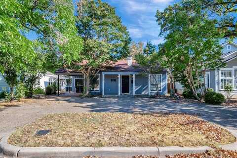 5716 Pershing Avenue, Fort Worth, TX 76107