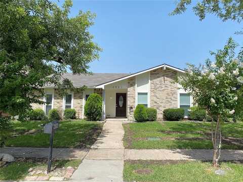 2921 Winterberry Drive, Carrollton, TX 75007