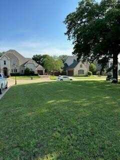 2910 Zinfandel Lane, Arlington, TX 76001