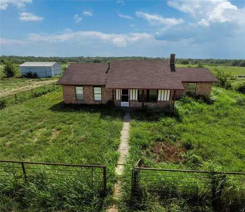 2949 County Road 3835, Wolfe City, TX 75496