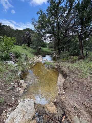 000 Russell Road, Gatesville, TX 76528