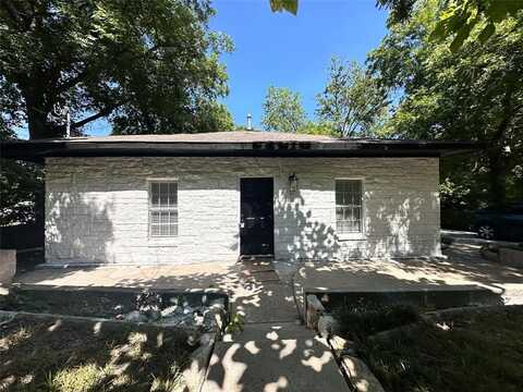 202 Woodard Street, Farmersville, TX 75442