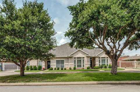 5602 Ledgestone Drive, Fort Worth, TX 76132