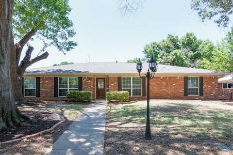 1141 Grove Drive, Lewisville, TX 75077