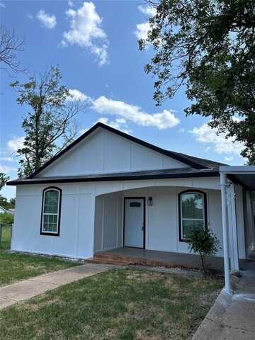 321 Pine Street, Ranger, TX 76470