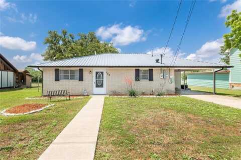 123 Rochelle Street, Brady, TX 76825