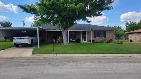 3920 Countryside Drive, Brownwood, TX 76801