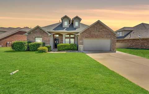 2989 Lakeview Circle, Burleson, TX 76028