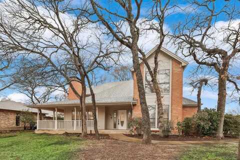 517 Indian Creek Drive, Trophy Club, TX 76262