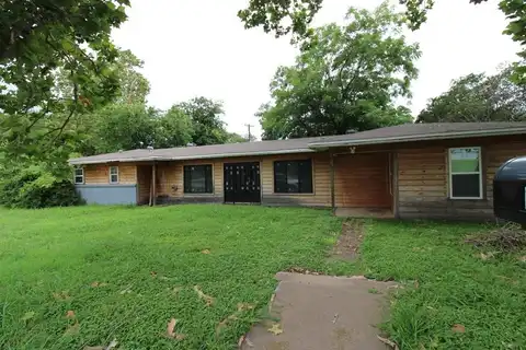 17 Macarthur Drive, Denison, TX 75020