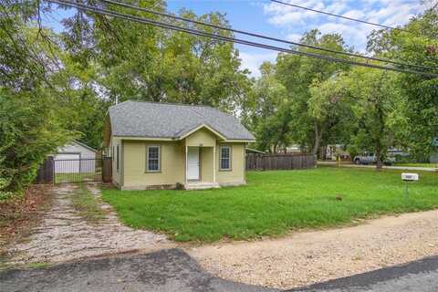 525 S Austin Street, De Leon, TX 76444