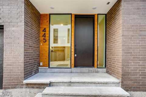 445 W Morphy Street, Fort Worth, TX 76104