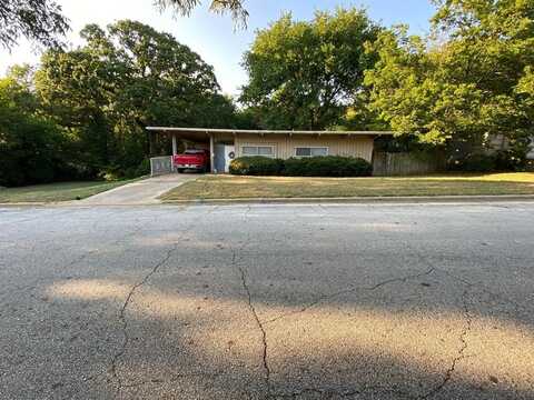 637 W Brock Street, Denison, TX 75020