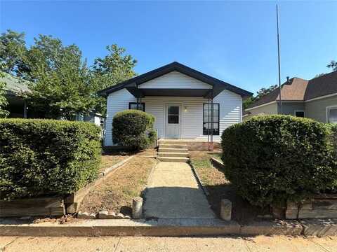 715 W Monterey Street, Denison, TX 75020