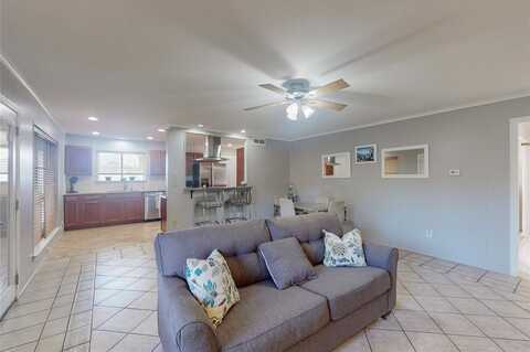 6508 Ridgeview Circle, Dallas, TX 75240