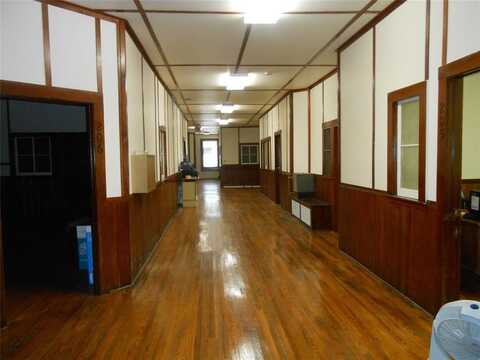 131 Mckinney, Farmersville, TX 75442