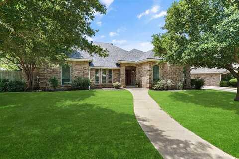 1016 Shady Oak Trail, Mansfield, TX 76063