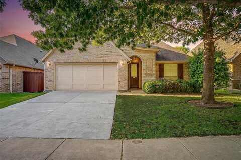 9925 Rolling Hills Drive, Fort Worth, TX 76126