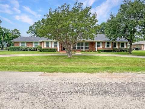 510 S Irick Street, Pilot Point, TX 76258