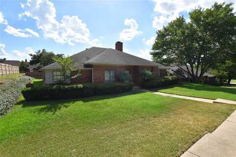 2805 Colleen Drive, Garland, TX 75043