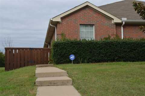 4915 Captains Place, Garland, TX 75043