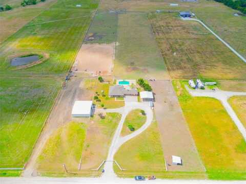 2500 County Road 332, Era, TX 76238