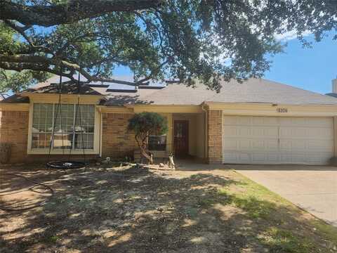 8206 Newport Drive, Rowlett, TX 75089