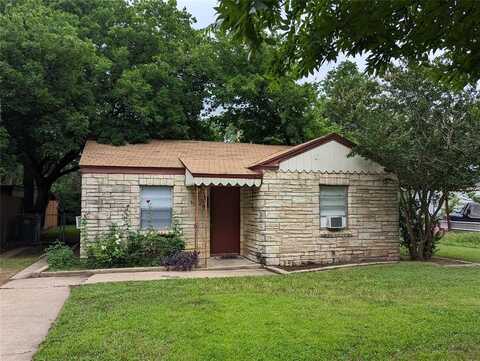 9104 Rowland Drive, White Settlement, TX 76108