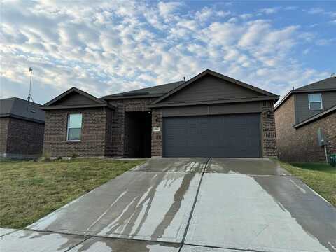 913 Mallorie Lane, Ferris, TX 75125