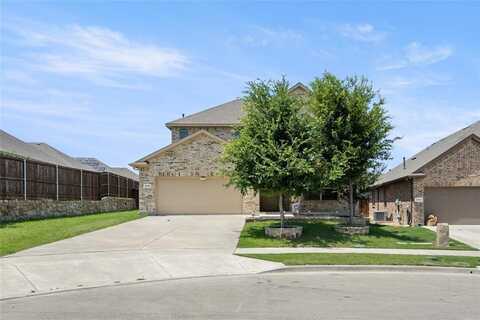 3909 Crater Circle, Fort Worth, TX 76137