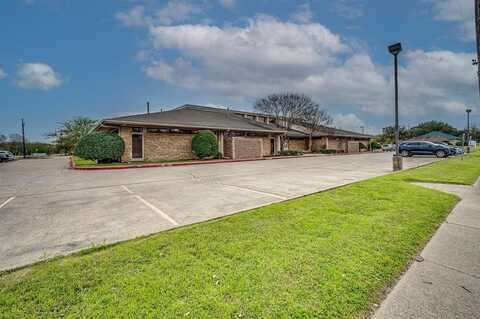 601 S Clay Street, Ennis, TX 75119