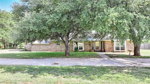 200 Laurie Lane, Springtown, TX 76082