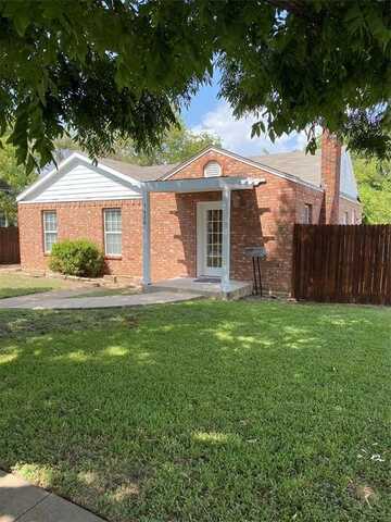 3620 Staduim Drive, Fort Worth, TX 76109