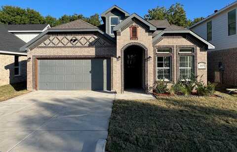 2019 Zuefeldt Drive, Arlington, TX 76002