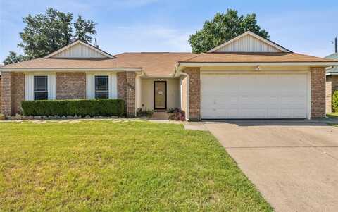 813 Bentle Street, Cedar Hill, TX 75104