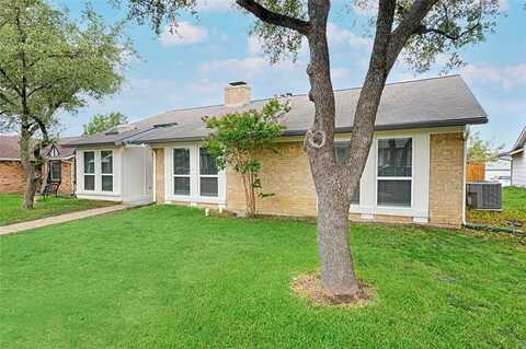 2215 Stonebrook Drive, Carrollton, TX 75007