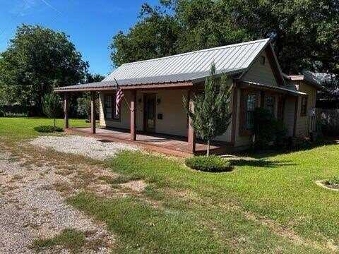 400 S Eastland, Iredell, TX 76649