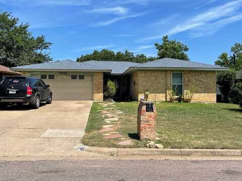 7224 Misty Meadow Drive S, Fort Worth, TX 76133