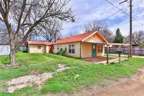 102 N State Highway 70, Blackwell, TX 79506