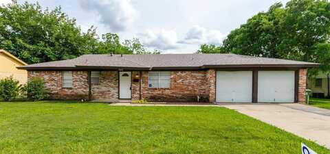 7828 Maplewood Avenue, North Richland Hills, TX 76180