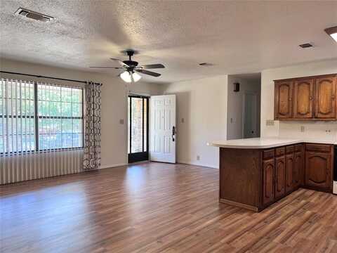 257 Friar Tuck Drive, Gordonville, TX 76245