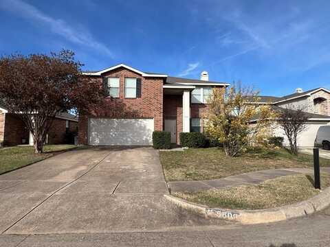 5609 Camarillo Drive, Fort Worth, TX 76244