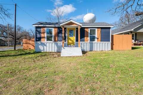 1531 S Chandler Avenue, Denison, TX 75020