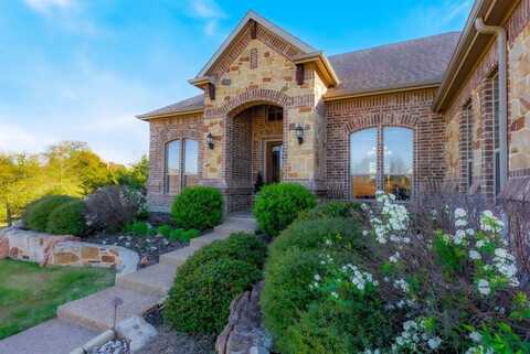 1630 Forest Hill Drive, Crossroads, TX 76227