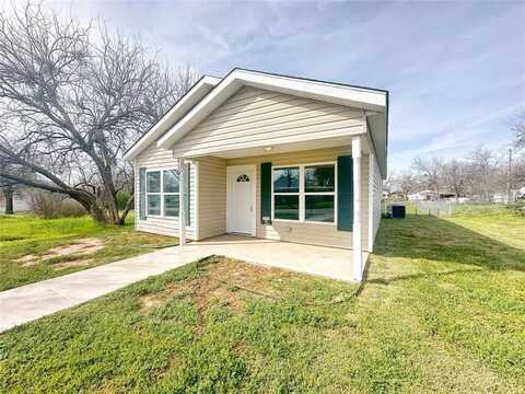 1305 Blewett Street, Graham, TX 76450