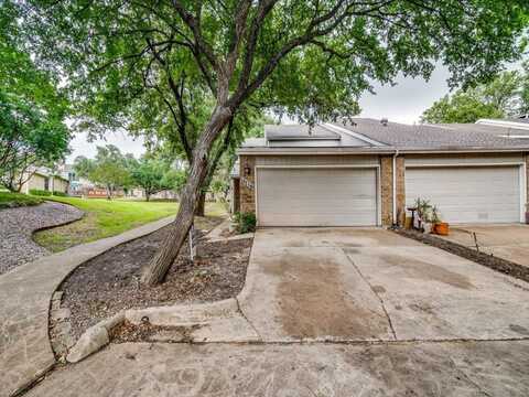 2716 Creek Wood Court, Carrollton, TX 75006