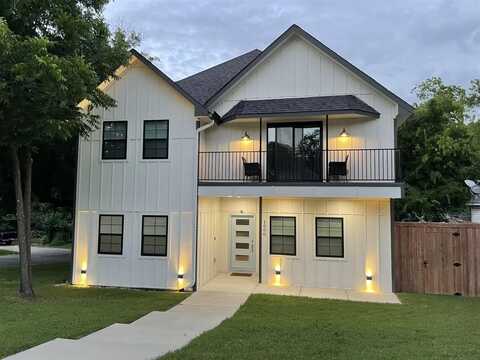 1000 Cameron Avenue, Dallas, TX 75223